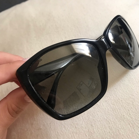 🍬Chanel 🕶🍬SOLD - Picture 5 of 8